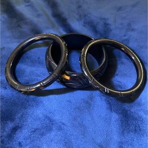 Splendette - 3 bangles - Wide & Narrow - in Classic Black - Carve Fakelite